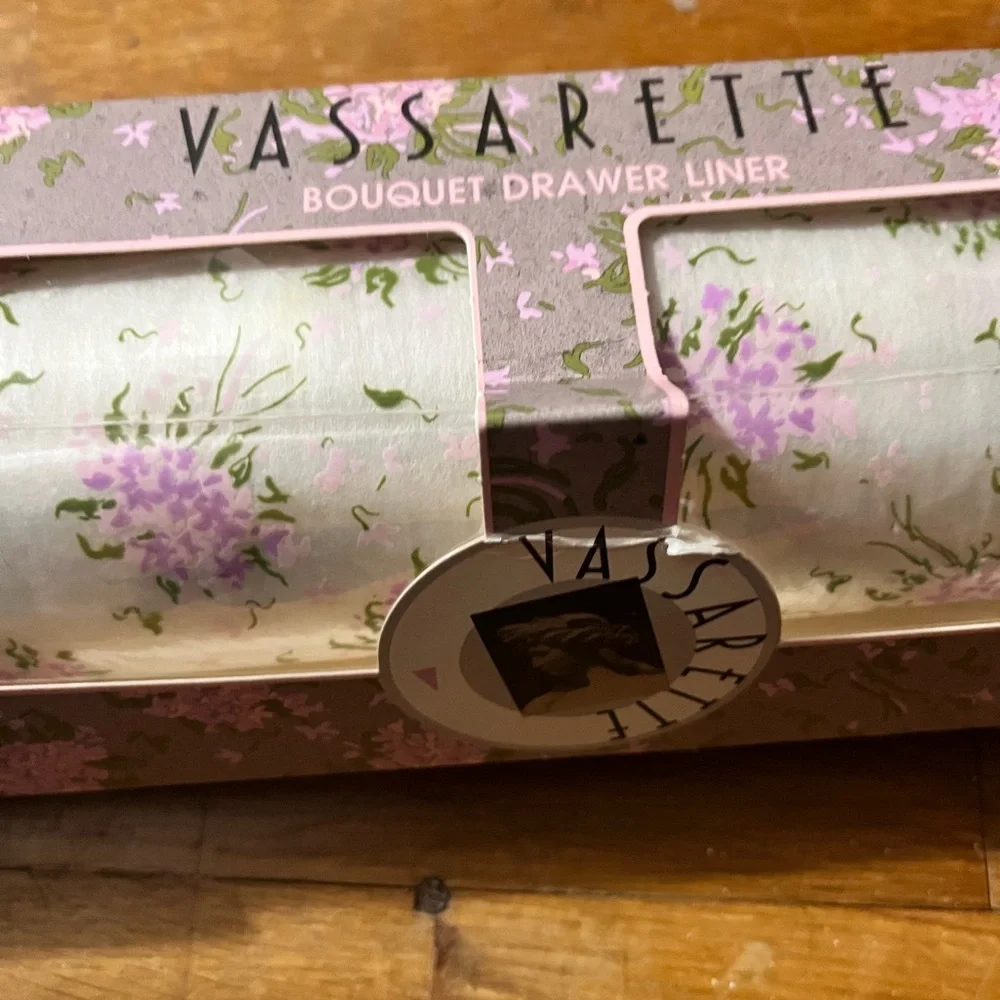 Vintage Vassarette Coquette Draw Liner Floral Powder Fragrance 41”x17.5”